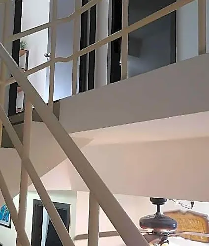 호텔 Penthouse Unit For 1 Bedroom Access 마닐라