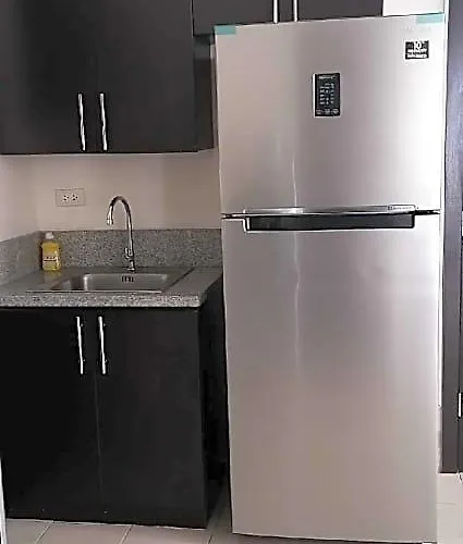 Penthouse Unit For 1 Bedroom Access 호텔 4*