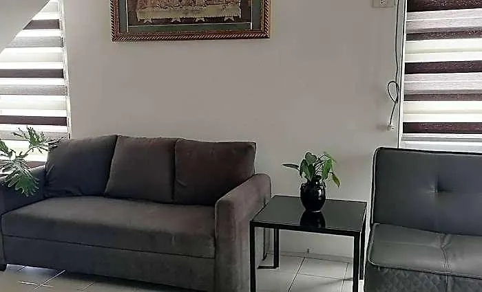 Penthouse Unit For 1 Bedroom Access 4*
