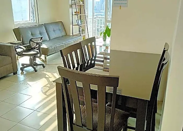Penthouse Unit For 1 Bedroom Access 호텔 마닐라