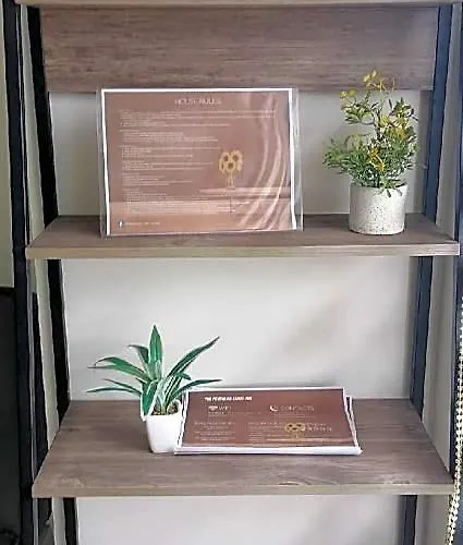 Penthouse Unit For 1 Bedroom Access 호텔 4*